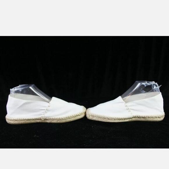 j jill White Canvas Espadrille slip on shoes size 9 womens NEWThe canvas folds - Picture 6 of 9